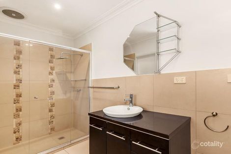 Property photo of 3/10 Fairview Grove Watsonia VIC 3087