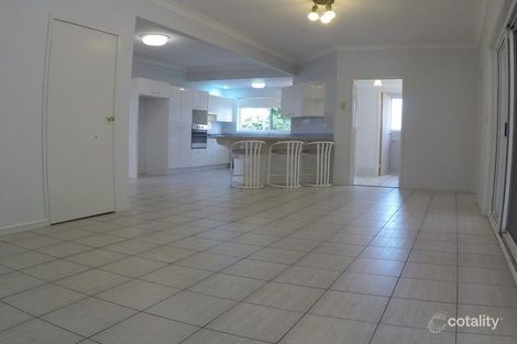 Property photo of 10 Abel Smith Crescent Mount Ommaney QLD 4074