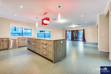 Property photo of 13 Toogoolawah Drive Melton South VIC 3338