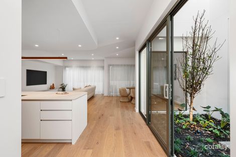Property photo of 8 Edward Street Nedlands WA 6009