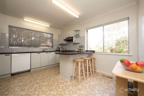 Property photo of 2 Astley Place Garran ACT 2605