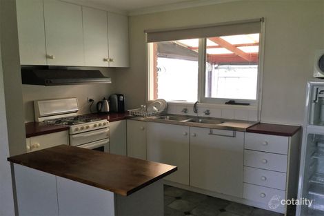 Property photo of 25 Coveside Avenue Safety Beach VIC 3936