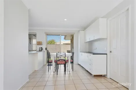 Property photo of 21 Lipscombe Road Deception Bay QLD 4508