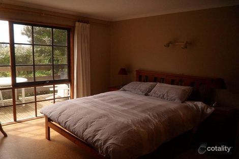 Property photo of 23 Beach Parade Sandy Point VIC 3959