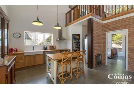 Property photo of 21 Rouen Road Bardon QLD 4065