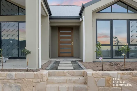 69 Captain Robertson Dr, Burra, NSW 2620
