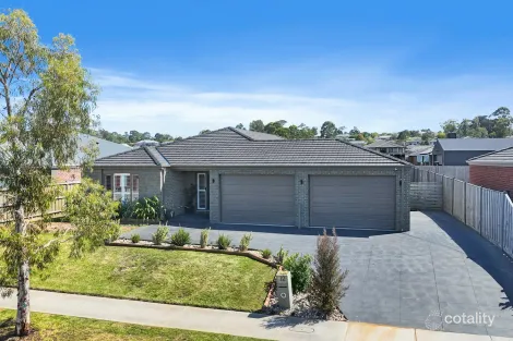 Property photo of 12 Water Lily Road Bunyip VIC 3815