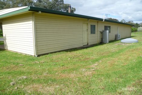 Property photo of 18-20 Ropers Road Binnaway NSW 2395