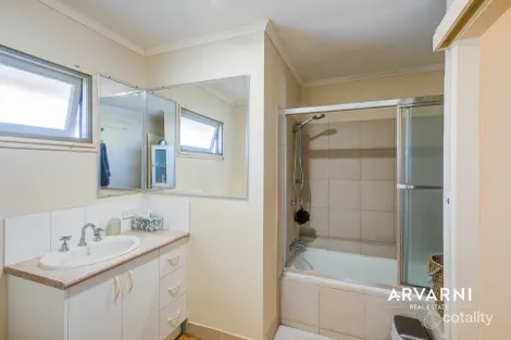 Property photo of 95 Grattan Terrace Manly QLD 4179