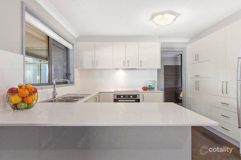 Property photo of 14 Newing Circuit Kiama Downs NSW 2533