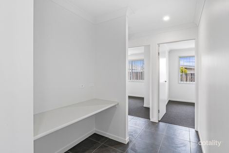 Property photo of 1 Byfield Place Yarrabilba QLD 4207