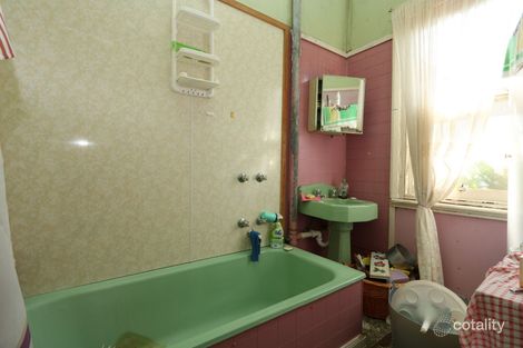 Property photo of 2 Derby Road Maryborough VIC 3465