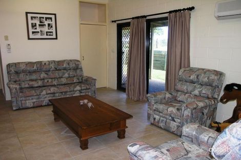 Property photo of 184 Julie Anne Drive Glendale QLD 4711