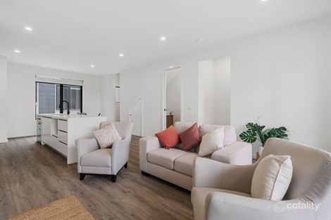 Property photo of 112B Hazel Glen Drive Doreen VIC 3754