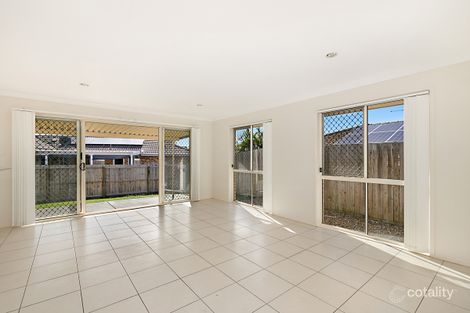Property photo of 2 Voss Boulevard Heritage Park QLD 4118