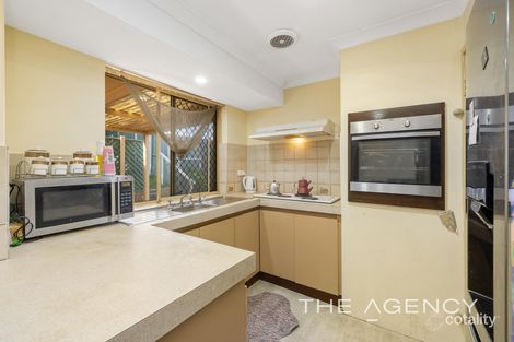 Property photo of 1 Farringdon Place Alexander Heights WA 6064