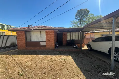 43 Kenyons Rd, Merrylands West, NSW 2160