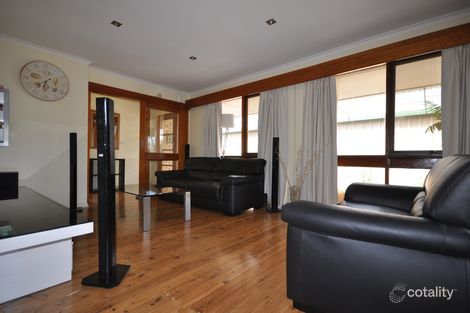 Property photo of 320 Christopher Court Lavington NSW 2641