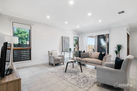 Property photo of 19 Baddeley Circuit Croydon VIC 3136