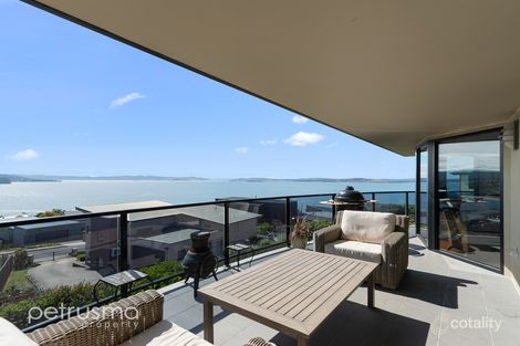 Property photo of 19 Tahune Crescent Blackmans Bay TAS 7052