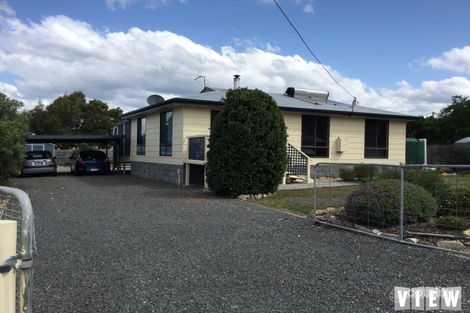 Property photo of 1 Freshwater Street Beaumaris TAS 7215