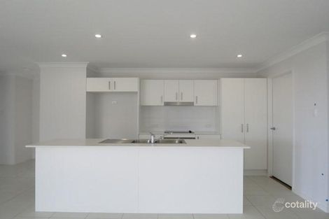 Property photo of 9 Eales Road Rural View QLD 4740