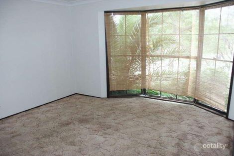 Property photo of 22 Bowerbird Crescent St Clair NSW 2759
