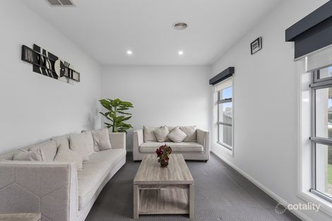 Property photo of 41 Birchmore Road Wollert VIC 3750