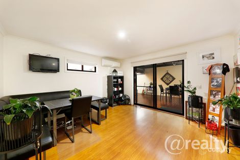 Property photo of 2/26 Hazelwood Road Boronia VIC 3155