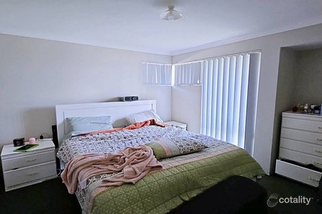 Property photo of 27 Calneggia Drive Byford WA 6122