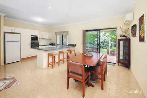 Property photo of 4 Canterbury Close Forest Lake QLD 4078