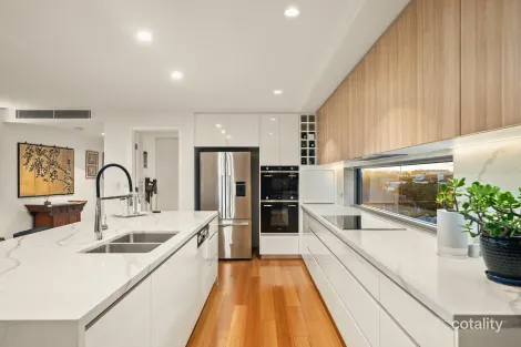 Property photo of 7/131 Flinders Parade Scarborough QLD 4020