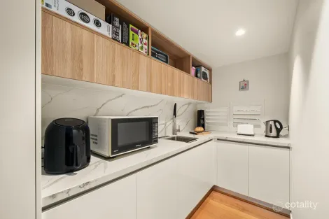 Property photo of 7/131 Flinders Parade Scarborough QLD 4020