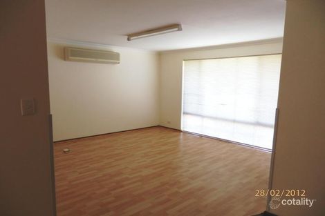 Property photo of 8 Essex Street Forrestfield WA 6058