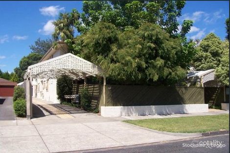 Property photo of 10/17 Maroona Road Carnegie VIC 3163