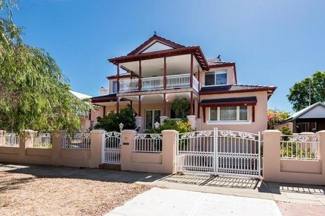 11 Blencowe St, West Leederville, WA 6007