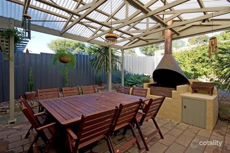 18 Glenloth Dr, Happy Valley, SA 5159