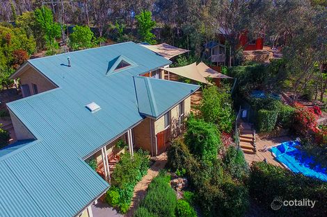 Property photo of 18 Temora Place Karabar NSW 2620