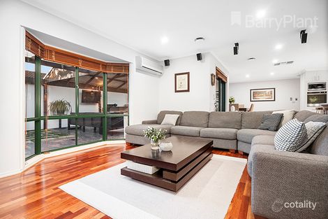 Property photo of 119 Kendall Drive Narre Warren VIC 3805