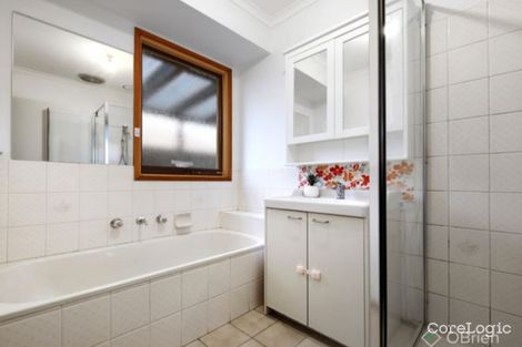 Property photo of 1/2-18 Bourke Road Oakleigh South VIC 3167