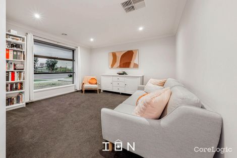 Property photo of 55 Eliburn Drive Cranbourne East VIC 3977