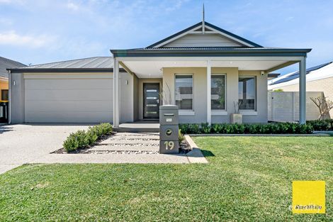 19 Torrigiani St, Landsdale, WA 6065