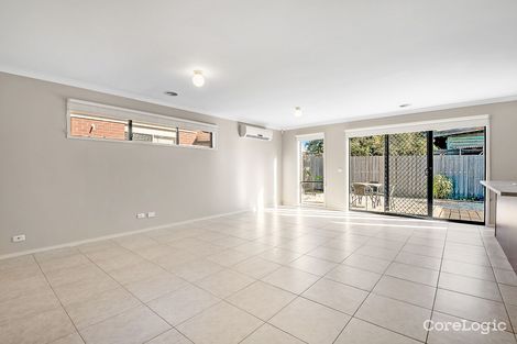 Property photo of 44 Kernan Court Craigieburn VIC 3064