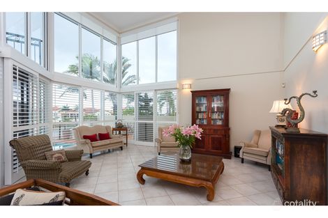 Property photo of 33 Nirvana Court Runaway Bay QLD 4216