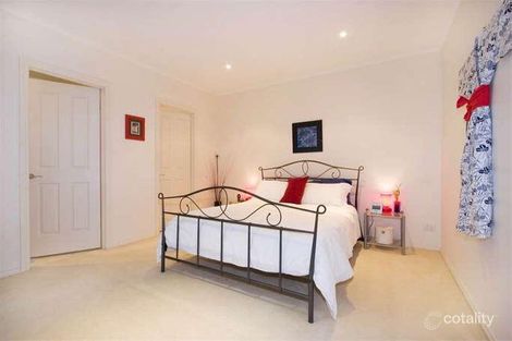 Property photo of 2 Walker Grove Cheltenham VIC 3192