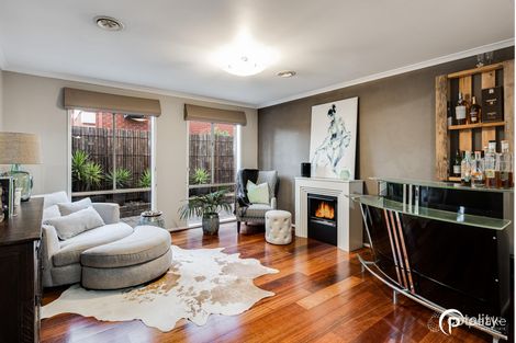 Property photo of 12 Camberwell Drive Narre Warren VIC 3805