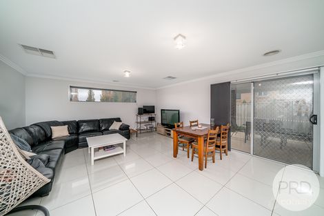 Property photo of 40 Rainbow Drive Estella NSW 2650