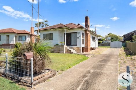 6 Schroder Ave, Gateshead, NSW 2290