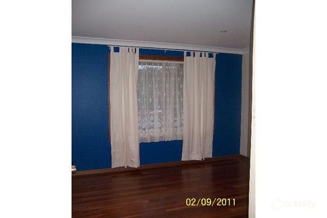 Property photo of 2 Knight Close Ourimbah NSW 2258
