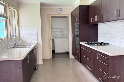 Property photo of 3 Clendon Place Melton West VIC 3337